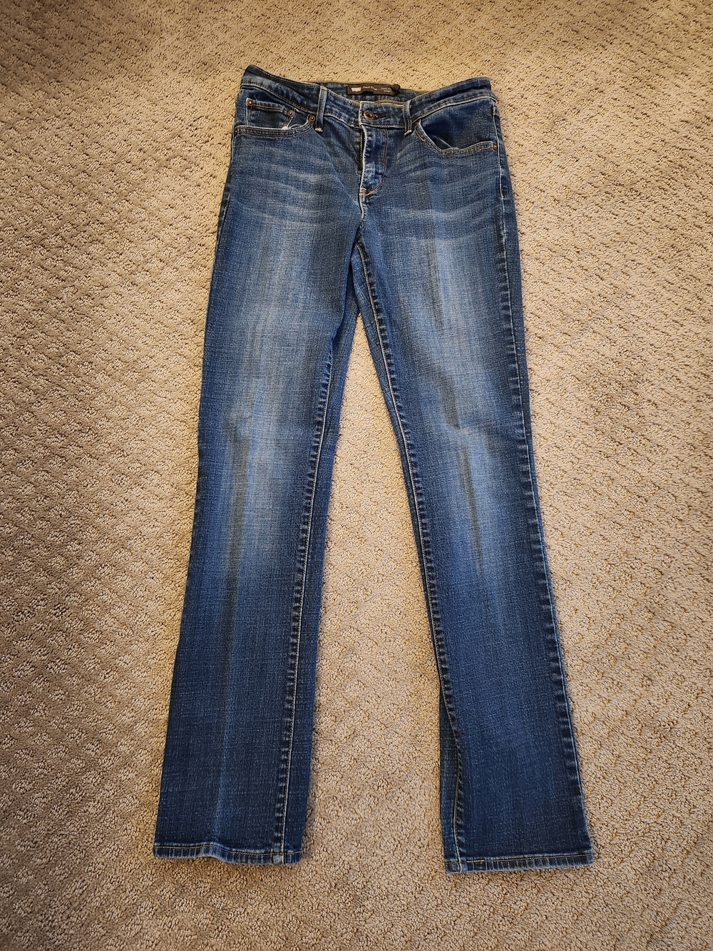 Levi's Medium Blue Straight-Leg Demi Curve Women's Jeans